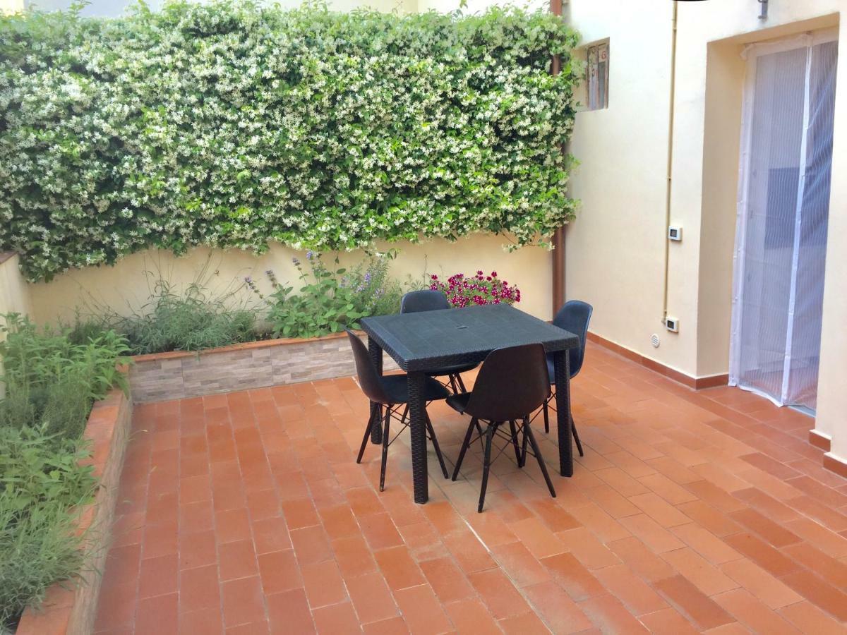 Dalu Florence Apartment Davide - Private Car Park 15 Minutes To The City Center Екстериор снимка